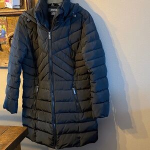 Kenneth Cole Reaction Women's Black Puffer Jacket
